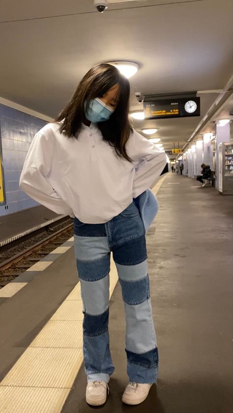 Sunglasses Aesthetic Outfit, Nike Sunglasses, Sunglasses Aesthetic, Photography Vintage, Y2k Nike, Patchwork Jeans, Swaggy Outfits, Aesthetic Outfit, Teen Fashion Outfits