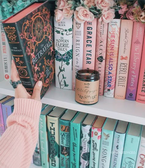 Girly Bookshelf, Pastel Books, Romantic Reads, Beautiful Bookshelf, Best Book Covers, Custom Candle, Nerd Girl, Great Week, Book Cover Art