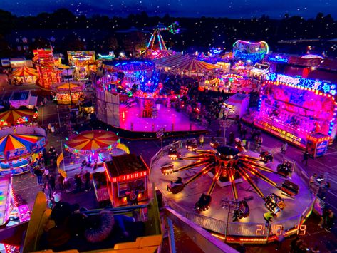 Fun Fair Aesthetic, Kim Taehyung Ff, Write Story, Fair Aesthetic, Park At Night, Fun Fair, Fame Dr, At Night, Carnival