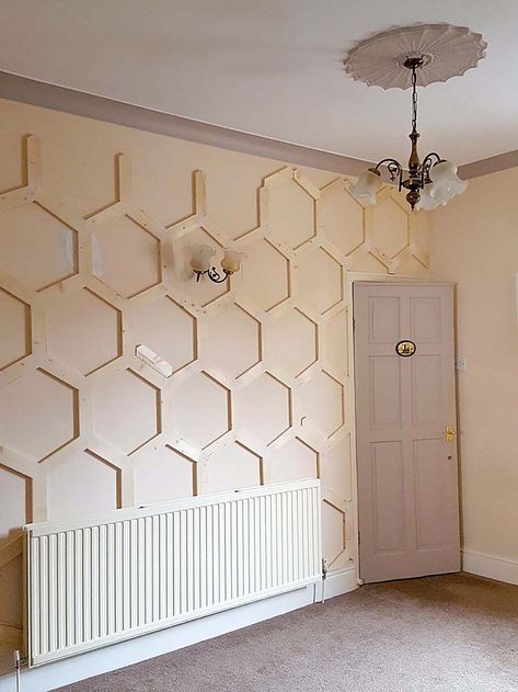 How to DIY a Hex Panelled Wall - WELL I GUESS THIS IS GROWING UP Natural Place, Feature Wall Living Room, Wall Paneling Diy, Salon Suites, Spirit Level, Wall Panelling, Wall Molding, Honeycomb Pattern, Diy Interior