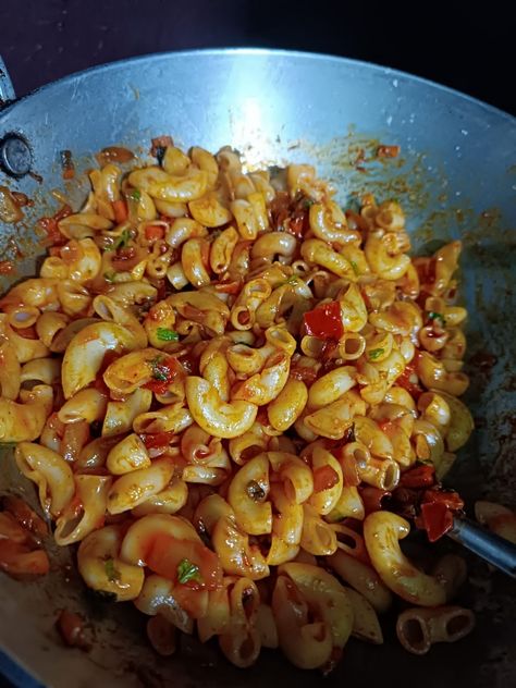 Macaroni ✌️ Macaroni Snap, Macaroni Recipes Indian, Snap Food Home, Fack Snap, Doctor Study, Sultan Oman, How To Make Macaroni, Indian Fast Food, Yami Yami