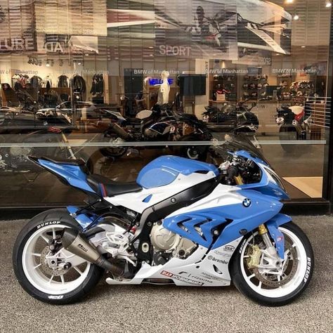 The blue and white look good together!👌🏆 Bmw Motorcycle S1000rr, Blue Motorcycle, Image Moto, White Motorcycle, Motorcross Bike, Custom Street Bikes, Bmw Sport, Bmw S 1000 Rr, Custom Sport Bikes