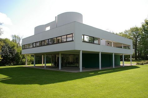 Le Corbusier, Villa Savoye, Poissy, 1929 Le Corbusier Villa Savoye, Corbusier Architecture, Le Corbusier Architecture, Villa Savoye, Walter Gropius, Beautiful Villas, Zaha Hadid, Architecture Drawing, Penthouse