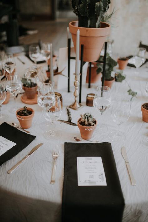 This K. K. fon Stricka Villa Wedding is Full of Eye Candy for Plant Lovers | Junebug Weddings Live Plants At Wedding, Potted Plant Centerpieces Round Table, Potted Plant Centerpieces, Plant Centerpieces, Cactus Wedding, Wedding Tablescape, Tablescape Ideas, Reception Inspiration, Boda Mexicana