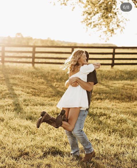 Cowgirl Boot Engagement Photos, Cowboy Theme Family Photoshoot, Pasture Photoshoot, Farm Engagement Pictures, Wedding Proposal Ideas Engagement, Engagement Photo Shoot Poses, Fall Couple Pictures, Inspo Poses, Western Photoshoot