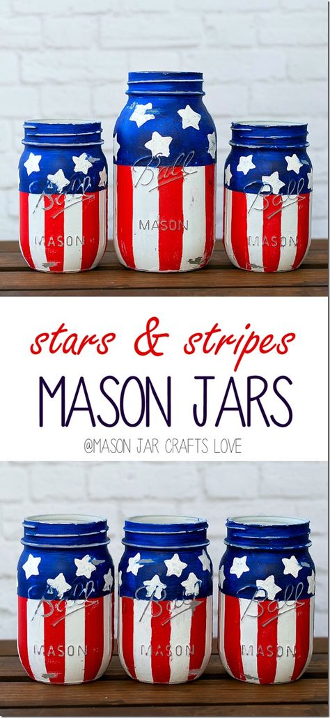 DIY Patriotic Mason Jars tutorial Patriotic Mason Jars, Crafts Love, Mason Jar Projects, Blue Mason Jars, Mason Jar Crafts Diy, Patriotic Crafts, Mason Jar Lighting, 4th Of July Decorations, Jar Diy