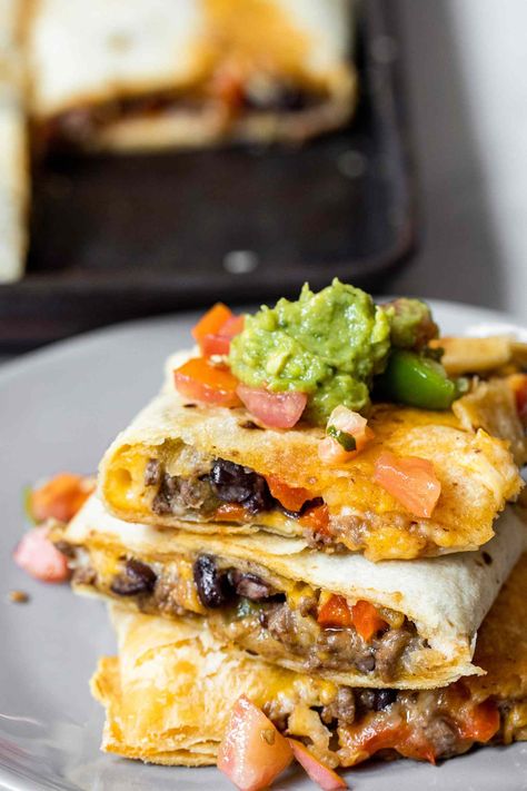 Giant Quesadilla, Quesadillas For A Crowd, Crispy Quesadillas, Sheet Pan Quesadilla, Pan Quesadilla, Crunchwrap Supreme, Chili Relleno, Mexican Dinner, Quesadilla Recipes