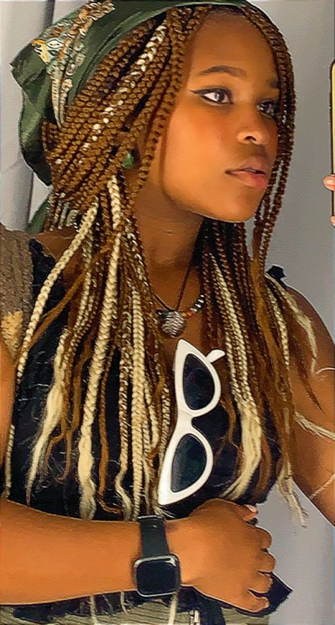 Brown N Blonde Box Braids, Different Brown Braids, Bandana Styles With Braids, Light Brown And Dark Brown Box Braids, Bandana Box Braids Hairstyles, Brunette Box Braids, Chest Length Box Braids, Brown And White Box Braids, Two Colored Box Braids