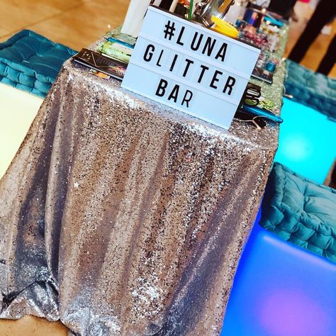 Glitter Bar, Paint Booth, Glitter Makeup, Makeup Art, Braids, Glitter, Bar, Neon, Makeup