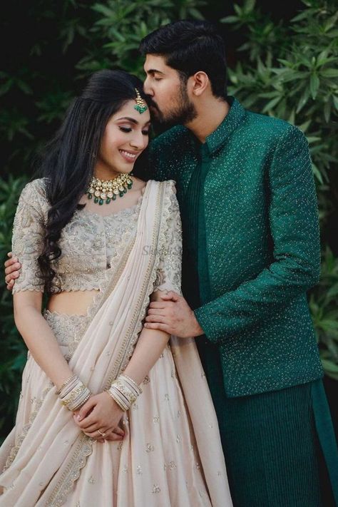 Engagement Couple Dress, Engagement Portraits Poses, Marriage Poses, Bride Groom Poses, Indian Bride Photography Poses, Indian Wedding Poses, Bride Photos Poses, Pre Wedding Photoshoot Outfit, Indian Wedding Photography Couples