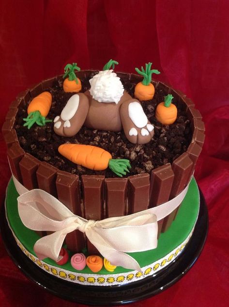 Easter bunny, lots of chocolate, as if more was needed for Easter! Easter Chocolate Cake Ideas, Chocolate Bunny Cake, Easter Chocolate Cake, Easter Birthday Cake, Easter Cake Designs, Easter Desserts Cake, Easter Cake Easy, Easter Cake Decorating, Chocolate Easter Cake