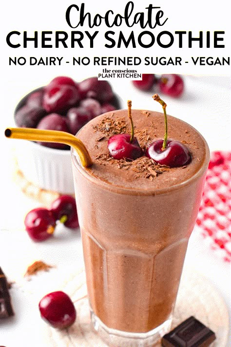 Black Forest Dessert, Forest Dessert, Healthy Chocolate Milkshake, Cherry Smoothie Recipes, Cherry Smoothie, Smoothie Recipes Healthy Breakfast, Chocolate Granola, Recipes Healthy Breakfast, Smoothie Packs