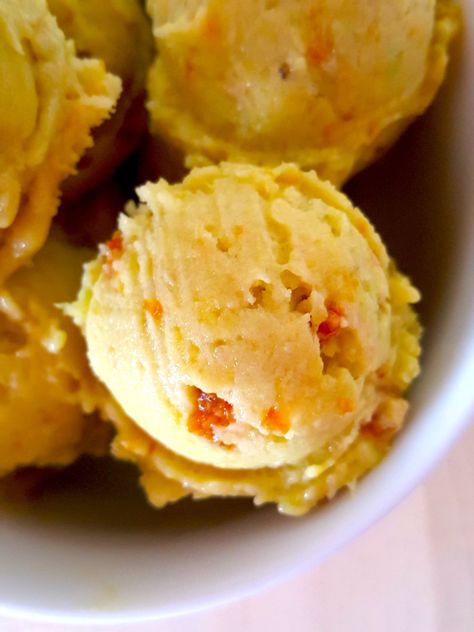 Dairy-free Pineapple, Orange and Goldenberry Ice cream Dairy Free Ice Cream Recipe, Golden Berry, Golden Berries, Pineapple Ice Cream, Healthy Ice Cream Recipes, Cool Treats, Dairy Free Ice Cream, Healthy Ice Cream, Berries Recipes