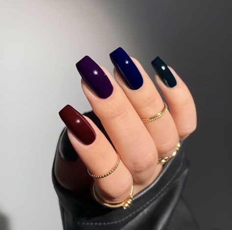 Jewel Tone Nails, Winter Nails Classy, Sleek Nails, Dark Acrylic Nails, Inner Darkness, Welcome To The Dark Side, Different Color Nails, Hard Gel Nails, Nail Art Salon