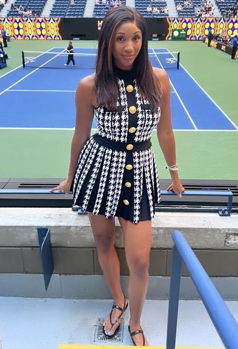 Maria Taylor Height Weight Stats Taylor Swift Body Type, Maria Taylor Espn, Maria Taylor, Maria Tallchief Ballet, Celebrity Bodies, Dark Brown Hair Color, Dark Brown Hair, Height And Weight, Brown Hair Colors