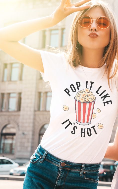 Keywords: #Popcorn #Poppin #MovieNight #Design #Film #Food #Lover #looks #outfit #outfitinspiration #fashion #inspiration #rendy #fashion #cute #classy #casual #tshirt #lookbook #affiliate Popcorn Typography, Popcorn Tshirt, Popcorn Shirt 90s, Popcorn Meme, Popcorn Memes Funny, Movie Gift, It's Hot, Movies Outfit, Love Movie