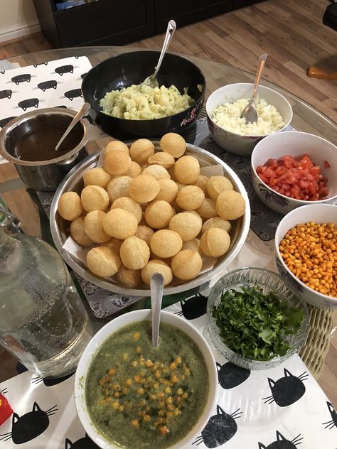 Pani puri❤️ Homemade Pani Puri, Paani Puri Snap, Pani Puri Party, Pani Puri Station, Pani Puri Snap, Pani Puri Aesthetic, Chai Party, Anklets Indian, Iftar Party