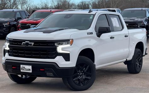 Chevy Silverado 1500 LT Z71 Trail Boss Diesel Chevy Silverado Trail Boss, Silverado Trail Boss, Silverado Z71, Trail Boss, Chevrolet Trucks, Chevy Silverado 1500, Chevy Silverado, Silverado 1500, Chevy Trucks