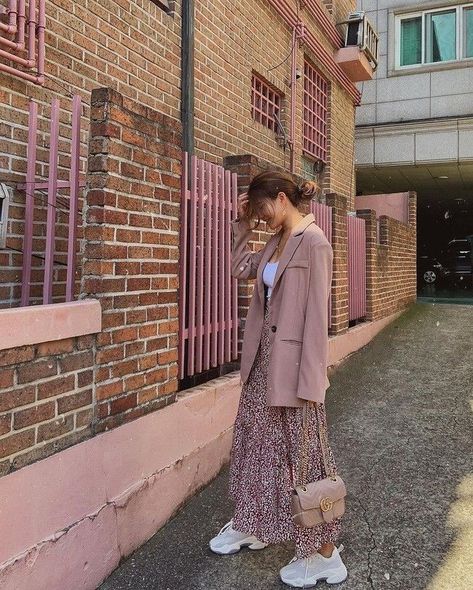 Japan Outfits, Korean Girl Fashion, Ulzzang Fashion, Modest Fashion Outfits, Korea Fashion, Blazer Outfits, Korean Outfits, Inspired Outfits, Lookbook Outfits