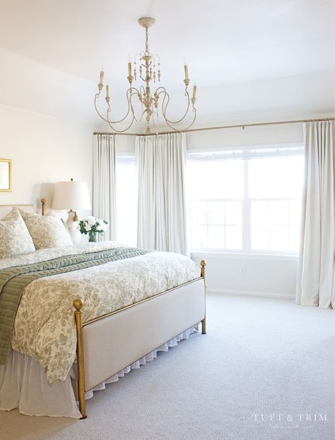 Master Bedroom Re-Design on a Budget - Tuft & Trim Southern House Aesthetic Interior, Tuft And Trim, Classic Room Ideas, Large Wall Bedroom, Traditional Master Bedrooms Decor, Southern Living Bedroom, Nancy Meyers Bedroom, Grand Millennial Bedroom, Southern Bedroom