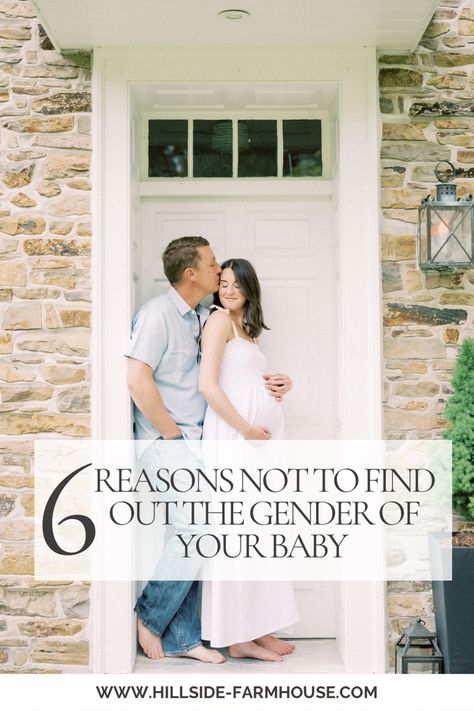 Here's 6 reasons why you shouldn't find out your baby's gender before birth! Waiting To Find Out Gender Until Birth, Gender Reveal At Birth, Hillside Farmhouse, Finding Out Baby Gender, Moving To Texas, Walking Down The Street, Preparing For Baby, Getting A Puppy, After Birth