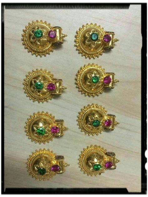 Pustelu Designs Gold, Thali Bottu Designs, Sutralu Designs, Pusthelu Designs Gold, Pustelu Designs, 12 Jyotirling, Thali Chain, Flower Jewellery For Haldi, Gold Jewellery India