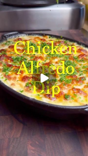 Chicken Alfredo Dip, Alfredo Dishes, Alfredo Dip, Shredded Rotisserie Chicken, Garlic Bulb, Chicken Alfredo, Party Foods, Shredded Mozzarella, Baking Dish