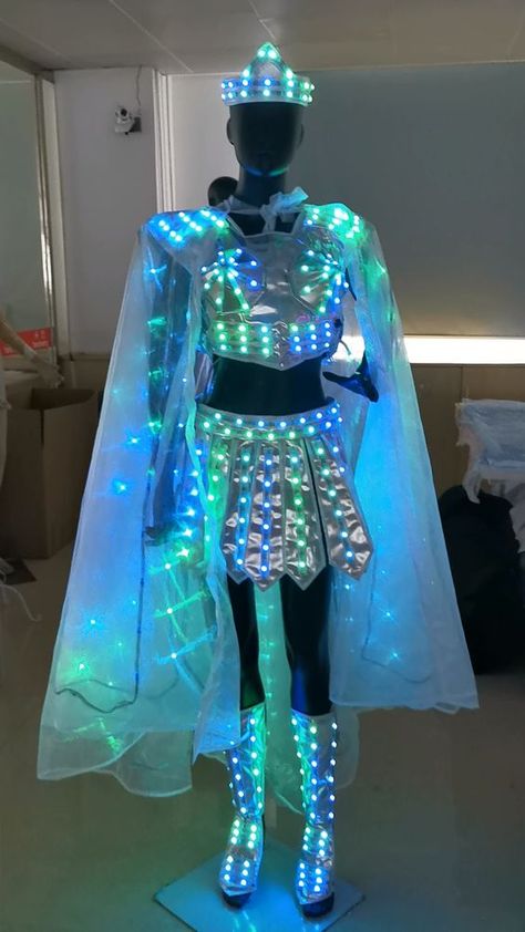 Light Up Outfits, Light Up Wings, Led Light Costume, Mirror Costume, Light Costume, Mirrored Costume, Light Up Clothes, Light Up Costumes, Creative Costume