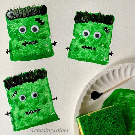 Frankenstein Crafts Preschool, Halloween Theme Preschool, Sponge Crafts, Frankenstein Craft, Halloween Craft Activities, Halloween Crafts Preschool, K Crafts, Sponge Painting, Halloween Preschool