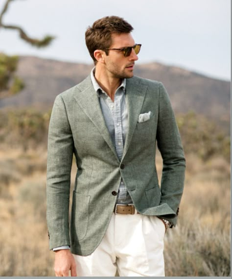 Green Linen Blazer Outfit, Linen Blazer Outfit, Linen Blazer Men, James Bond Suit, Bond Suits, Blazer Wedding, Summer Suits Men, Photographer Outfit, Proper Cloth