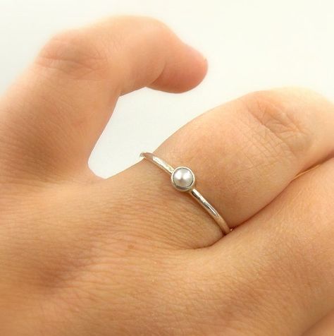 White Pearl Silver Ring, Silver Rings Pearl, Real Silver Rings, Silver Simple Rings, Pearl Ring Designs Silver, Simple Ring Designs Silver, Pearl Ring Simple, Pearl Ring Design, Simple Ring Design