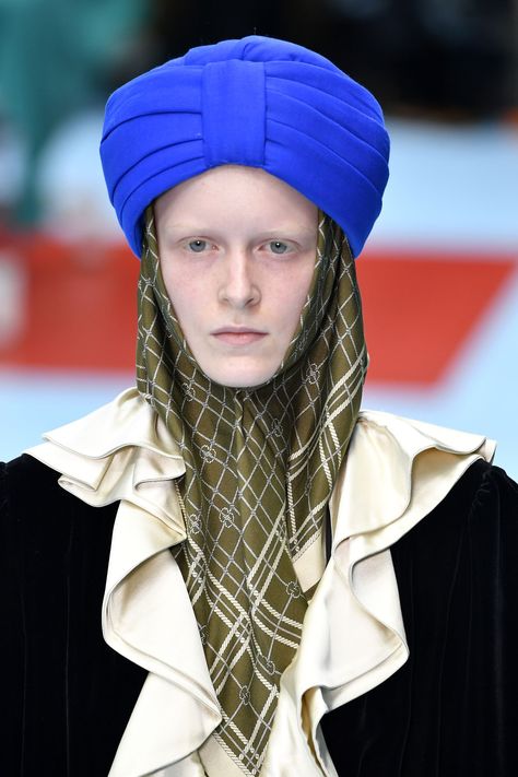 Gucci Is Facing Backlash for Selling an $790 Turban Expensive Fashion, Cultural Appropriation, Turban Style, Popsugar Fashion, Gucci Models, Fashion Project, Winter Fashion Outfits, Inspirational Women, All About Fashion