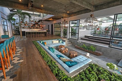 Sunken living room for the spacious living area draped in concrete - Decoist Houses Living Room, Living Room Interiors, Tropical Living Room, Amazing Interiors, Tropical House Design, Casa Clean, Bali House, Bali Villa, Sunken Living Room