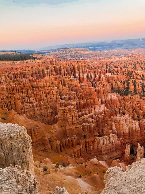 One Day in Bryce Canyon: Bryce Canyon 1 Day Itinerary – Sightseeing Señorita Utah Bryce Canyon, National Parks Aesthetic, Road Trip Utah, Bryce Canyon Hikes, Bryce National Park, Usa Trip, Utah Road Trip, Utah Hikes, National Park Road Trip