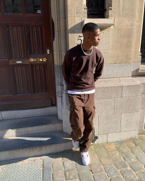 ousmane on Instagram: “🤎🤎” Nice Dinner Outfits Men, Earthy Black Man Aesthetic Outfits, Male Streetwear Aesthetic, Fit Inspo For School Outfits Men, School Fits Highschool Men, Black Man Winter Outfits, Black Male Streetwear, Black Men Streetwear Outfit, Hard Fits Black People