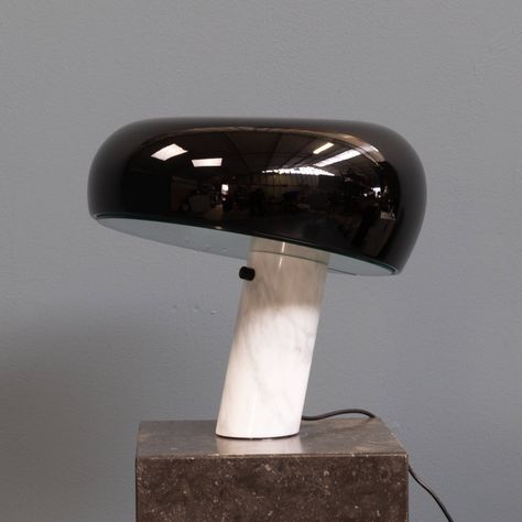 Listed on VNTG.com: 60s Achille & Pier Castiglioni 'Snoopy' table lamp for Flos | #vntg #vintage Taccia Lamp, Snoopy Table, Flos Light, Achille Castiglioni, Ball Lamps, Ball Lights, Hanging Lamp, Desk Lamp, Easy Access