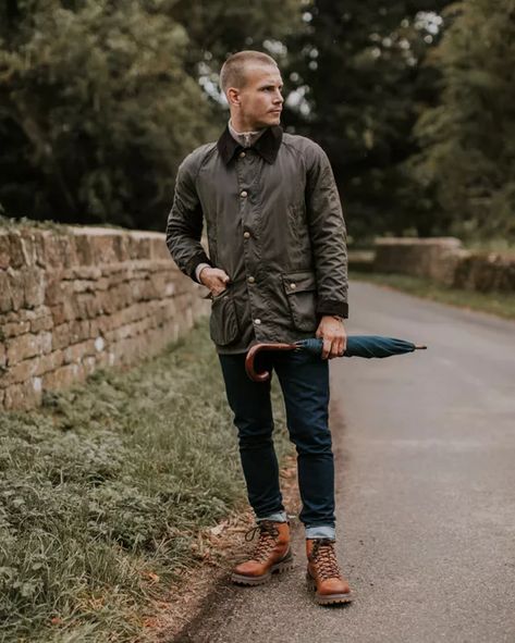 Barbour Ashby Outfit, Barbour Outfit Men, Barbour Style Men, British Old Money, Rugged Gentleman Style, Sloane Ranger Style, Barbour Jacket Outfit, Barbour Jacket Mens, Barbour Boots