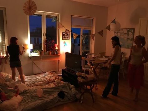 Living Together, Future Apartment, After Life, Moving Out, Teenage Dream, Future Life, On The Floor, Bedroom Inspo, My New Room