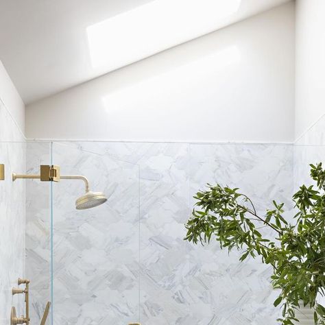 ANN SACKS on Instagram: "This bathroom by @massuccowarner makes quite the stone statement! With Liaison by @kellywearstler in Doheny Large covering the floor, coupled with Benton Aletta Mosaic in the shower (zoom in to see the gorgeous mosaic detail) this bath is a showstopper! 📸: @karynmillet #annsacks #stone #mosaic #interiordesign #design" Ann Sacks, The Shower, Stone Mosaic, The Stone, The Floor, Bathrooms, Mosaic, Bath, Flooring