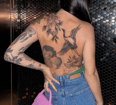 Artistic Back Tattoos, Woman Back Piece Tattoo, Women’s Tattoo Back Piece, Back Tattoo Pieces For Women, Women Back Piece Tattoo, Detailed Back Tattoos, Creative Back Tattoos, Women’s Back Tattoo Ideas, Top Of Back Tattoo Women