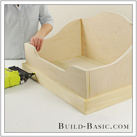 Pet Bed - buildsomething.com Handmade Dog Beds, Diy Pet Bed, Dog House Diy, Diy Dog Bed, Dog Needs, Pocket Hole Jig, Start A Fire, Animal Room, Dog Rooms