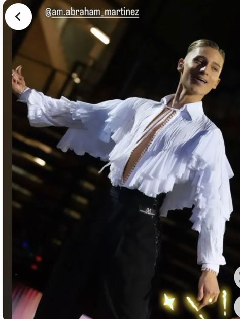 Ballroom Reference, Latin Dance Costumes Men, Salsa Outfit, Ballroom Dance Outfits, Mens Ballroom, Body Tutorial, Latin Dance Costume, Men Costumes, Dancing Costumes