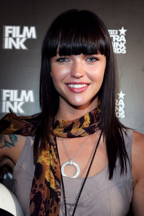 You HAVE to See These Throwback Photos of Ruby Rose With Long Hair Ruby Rose Hair, Best Fashion Photographers, Rosé Model, Style Evolution, Rose Photos, Victor Hugo, Ruby Rose, Celebrity Hairstyles, Brunette Hair