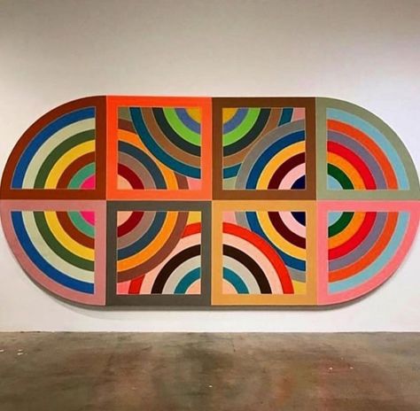 Frank Stella #frankstella #minimalandcontemporary#modernart#contemporaryart#conceptualart#minimalist#colourful#shapedcanvas #artxmaster | Instagram Frank Stella Art, Stella Art, Postmodern Art, Frank Stella, Geometric Pattern Art, Collaborative Art, Objects Design, Art Movement, Diy Painting