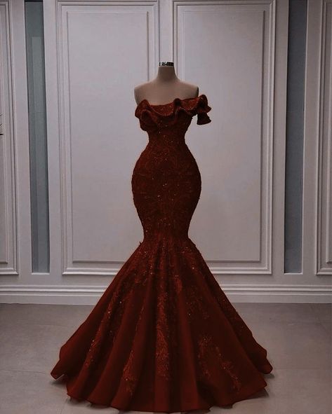 Red Masquerade Dress Prom, Styles Of Prom Dresses Chart, Red Mascarade Dresses, Md Dresses Beautiful, Dark Red Prom Dresses Long Elegant, Vintage Hollywood Prom Dress, Casino Night Prom Dress, Latina Prom Dresses, Baddie Homecoming Dresses