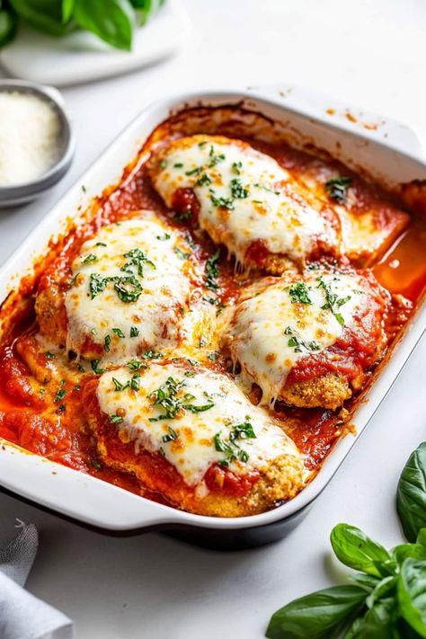 Best Chicken Parmesan Recipe, Best Chicken Parmesan, Chicken Marinara, Fried Chicken Cutlets, Chicken Cutlet Recipes, Marinara Recipe, Chicken Parmesan Recipe, Parmesan Recipe, Chicken Parmigiana