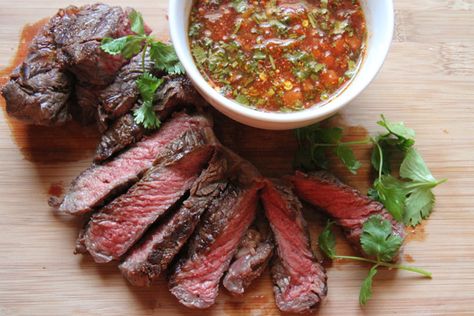 Weeping Tiger Steak, Weeping Tiger Recipe, Crying Tiger Beef Recipe, Tiger Cry Beef Recipe, Crying Tiger Sauce, Crying Tiger Steak, Crying Tiger Beef, Thanksgiving Charcuterie, Steak Salad Recipe