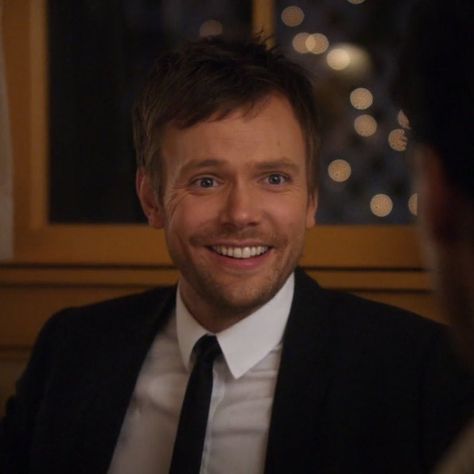 Joel Mchale Community, Joe Mchale, Jeff Winger Icon, Jeff Community, Community Characters, Jeff Winger, Community Memes, Danny Pudi, Community Tv Show