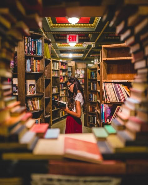 The Last Bookstore, Los Angeles, CA | http://writersrelief.com Library Photography, Library Photoshoot, Library Photo Shoot, The Last Bookstore, Inspiration Photography, Budget Fashion, Motivation Fitness, Graduation Pictures, 인물 사진