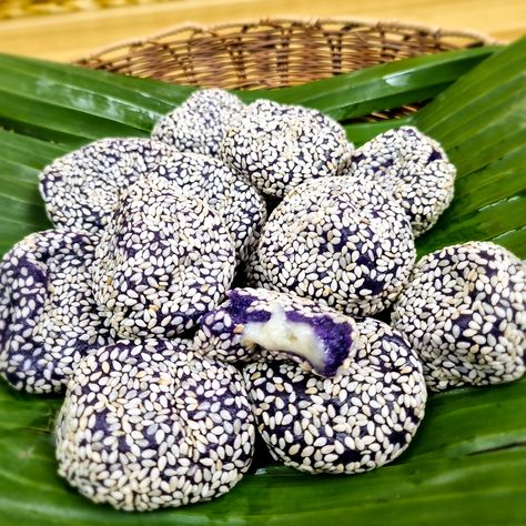 Buchi Recipe Glutinous Rice, Glutinous Rice Flour Recipes, Glutinous Rice Recipe, Pichi Pichi Recipe, Buchi Recipe, Rice Flour Recipes, Yummy Kitchen, Filipino Recipe, Glutinous Rice Flour